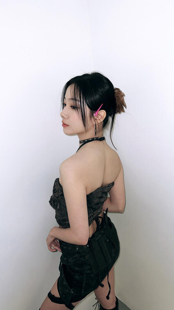 240218