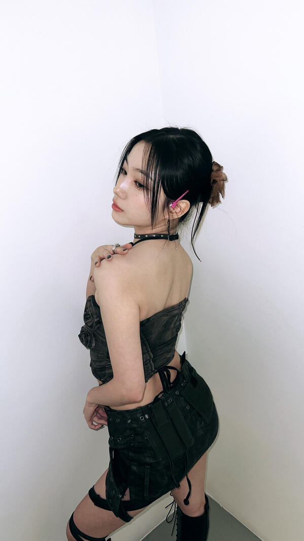 240218